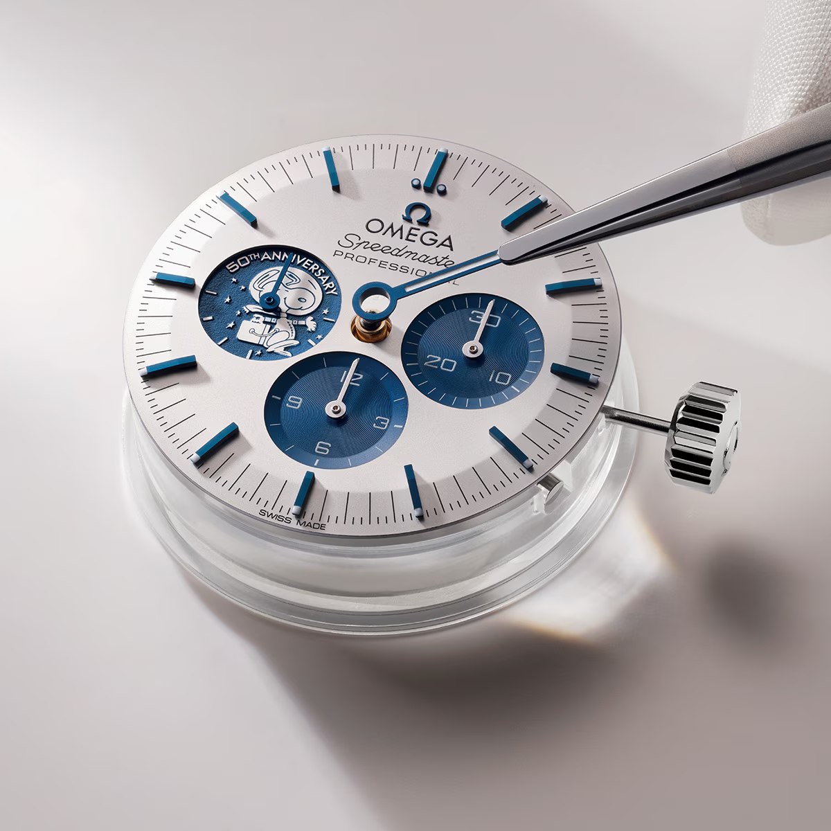 Watch Speedmaster - Silver Snoopy
